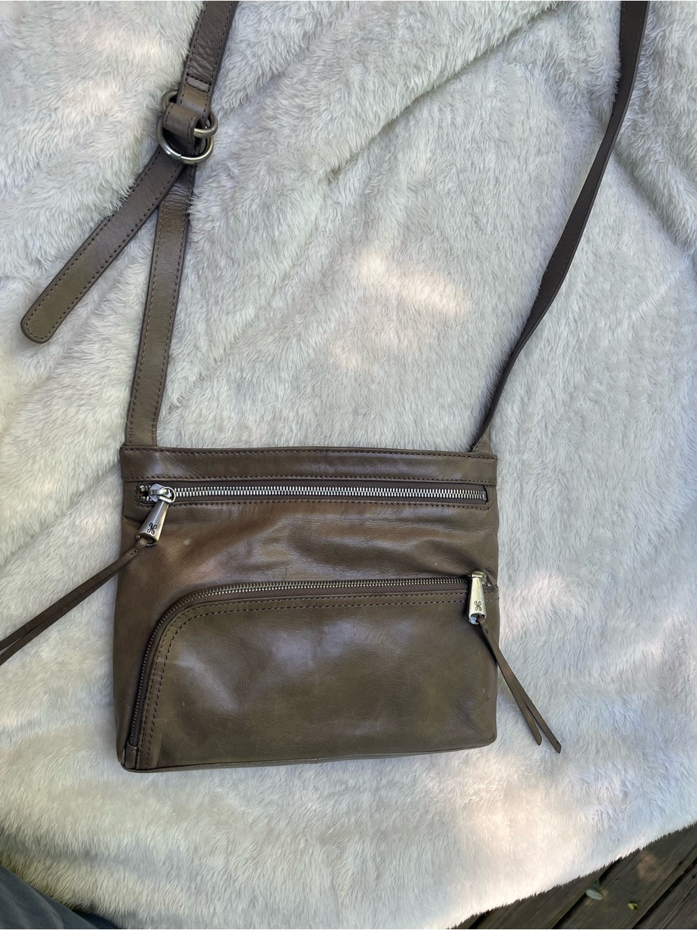 HOBO Cassie Crossbody - Taupe color